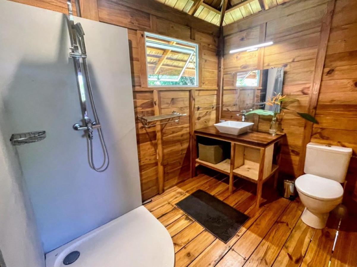 Raiatea - Orion Hoe Bungalow Uturoa Ngoại thất bức ảnh